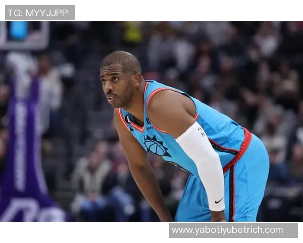 保罗半场表现稳健7分钟内贡献2助攻1抢断正负值高达7