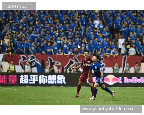 本赛季多库为俱乐部和国家队贡献十球六助攻展现出色状态